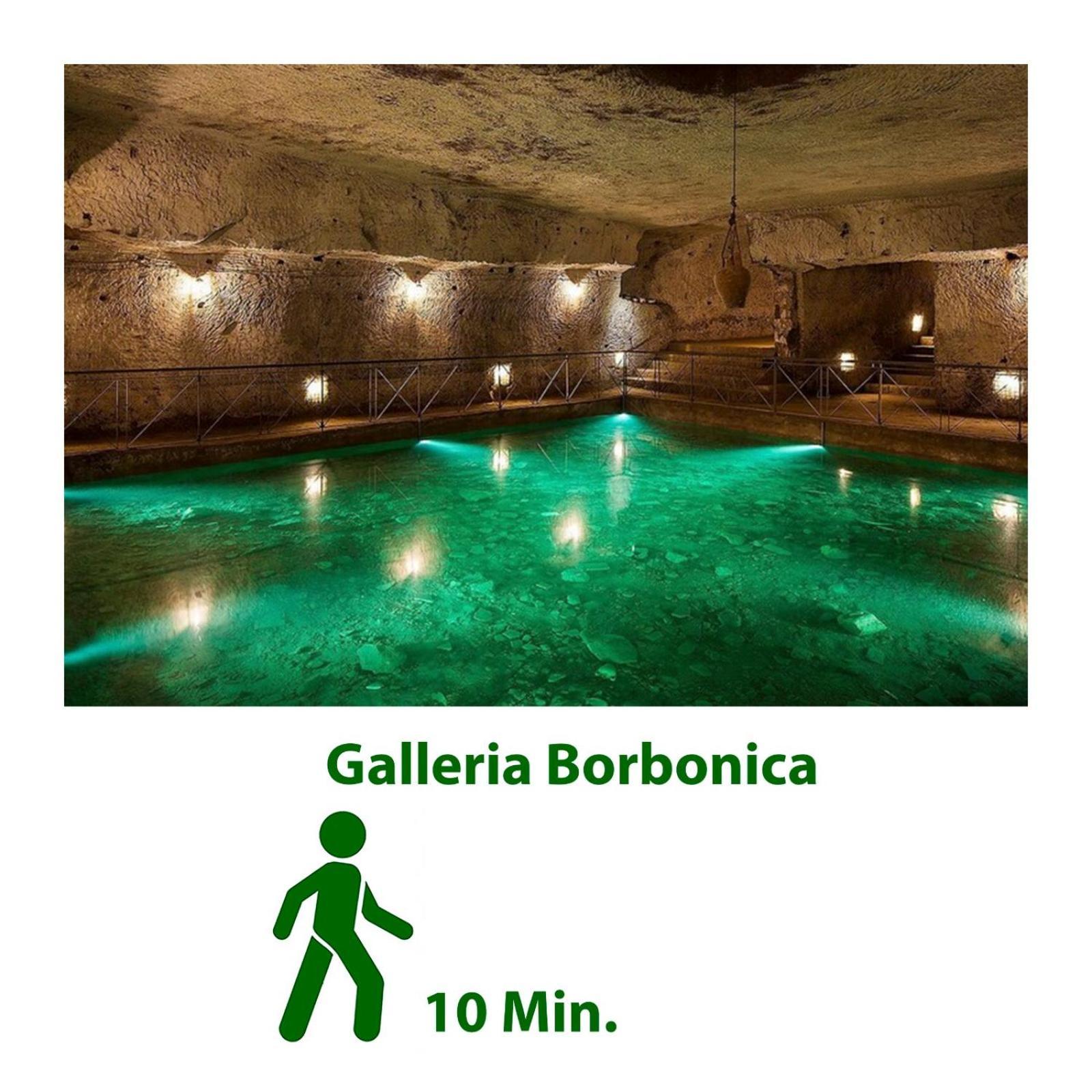 Signora Titina Rooms Napoli Exterior foto